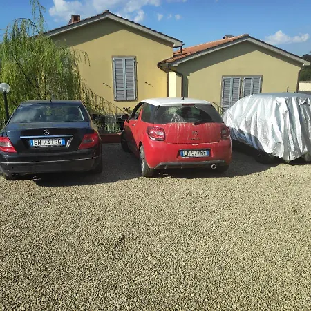 La Dolce With Free Private Parking *